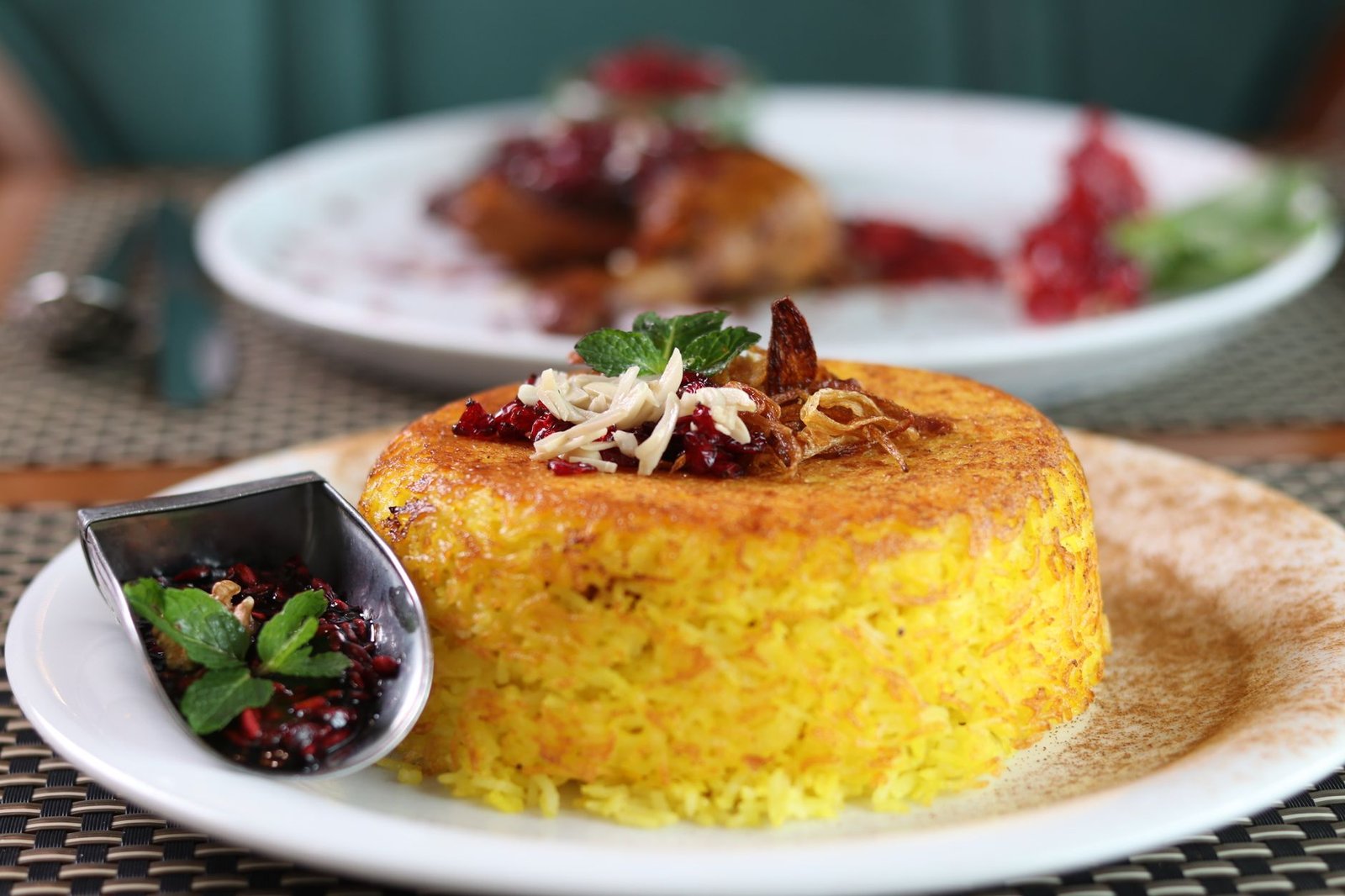 Gilaneh. Restaurant رستوران گیلانه مونترال, cuisine Persian à Montréal